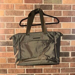 Briggs & Riley Travelware Shopping Tote Travel Bag TM201-8 Green